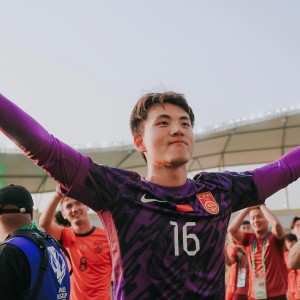 MK体育官方网站-李昊引中超豪门哄抢！3支球队欲出手，身价2000万，切尔西在关注